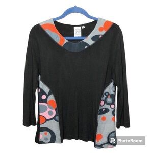Parsley & Sage Top Artsy Bohemian Black Red Gray Size S